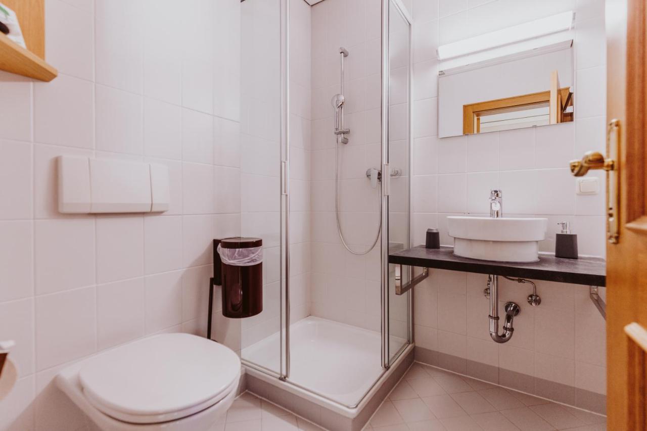 Landhotel Gschirnwirt Eugendorf Kültér fotó