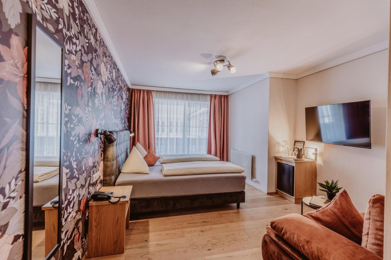 Landhotel Gschirnwirt Eugendorf Kültér fotó