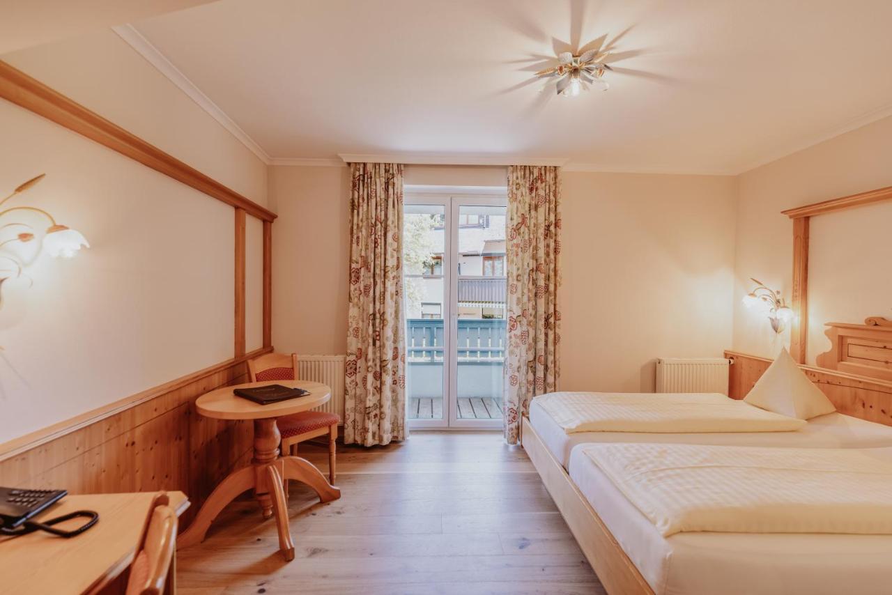 Landhotel Gschirnwirt Eugendorf Kültér fotó
