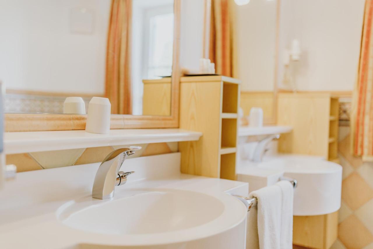 Landhotel Gschirnwirt Eugendorf Kültér fotó