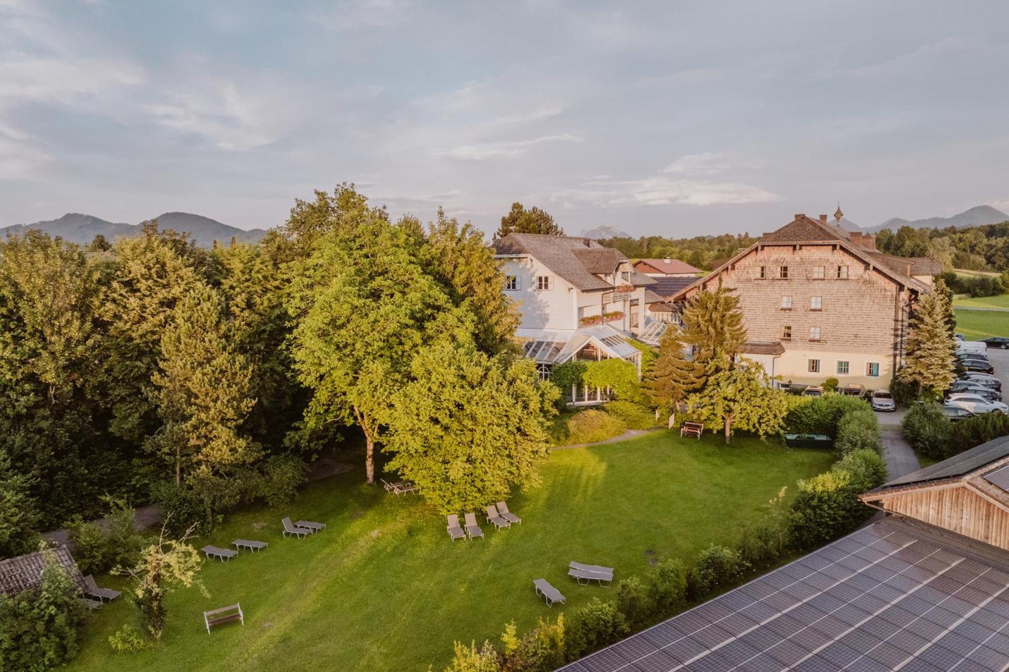 Landhotel Gschirnwirt Eugendorf Kültér fotó