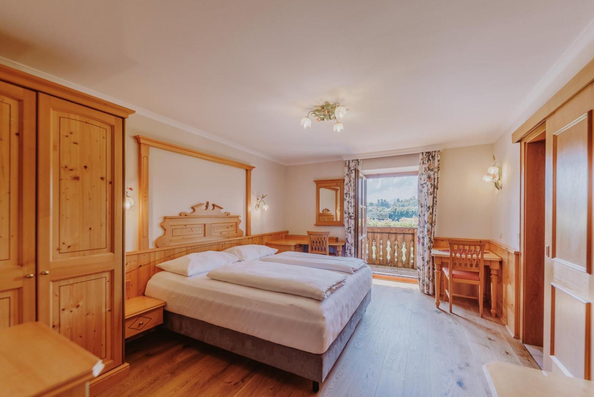 Landhotel Gschirnwirt Eugendorf Kültér fotó